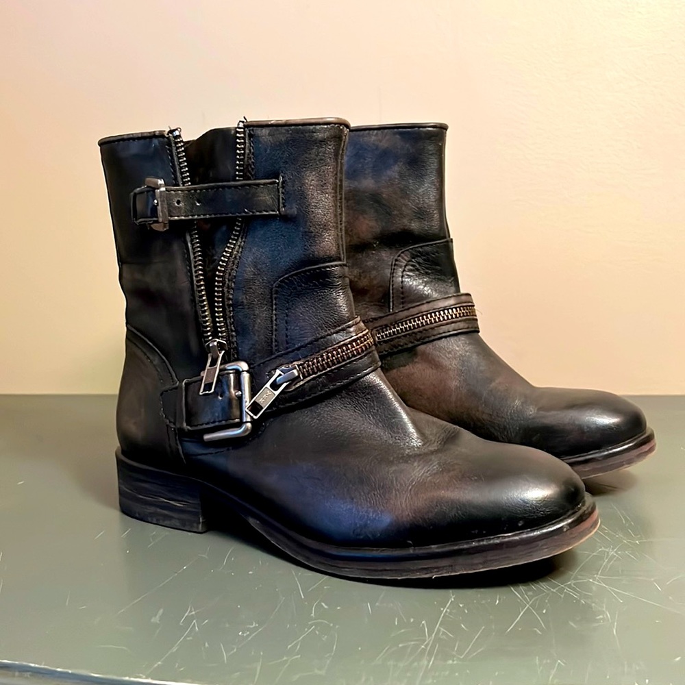FINAL OFFER..CLOSET CLOSING Vintage-look, rustic, real leather boots